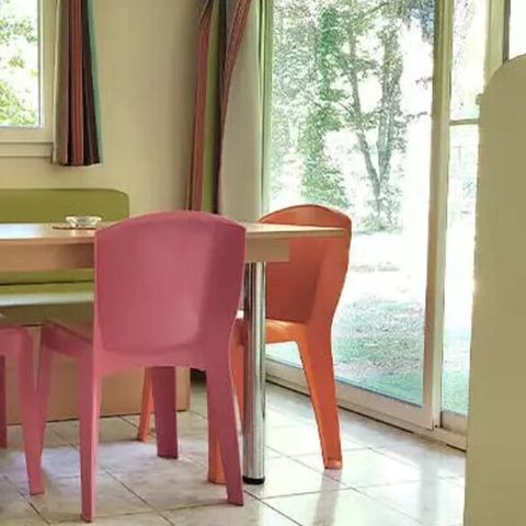 CHALET 5 personnes - Chalet Eco 2 chambres 4/5 personnes (4 adultes max + 1 enfant)