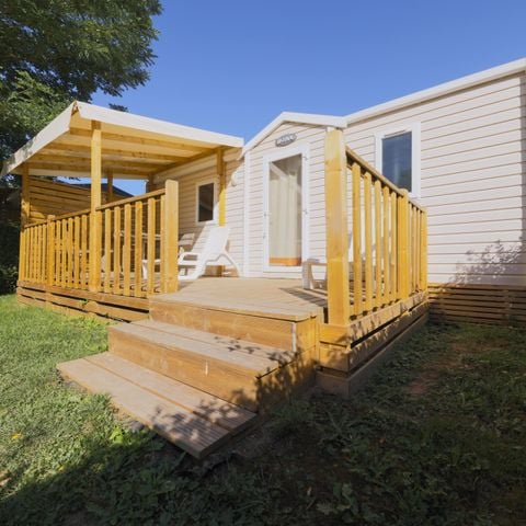 BUNGALOW 6 personnes - AUBRAC pour 4/6 personnes (2 chambres)