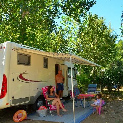 STAANPLAATS - Verblijf Robinson