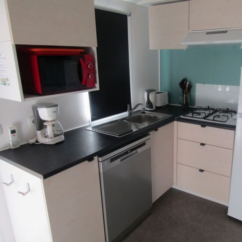 Stacaravan 6 personen - PREMIUM assortiment - 2 slaapkamers - 2 badkamers - 6 personen - Airconditioning