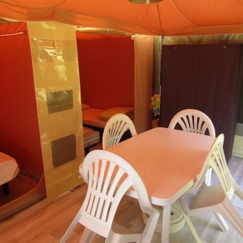Bungalow toilé 4 personnes