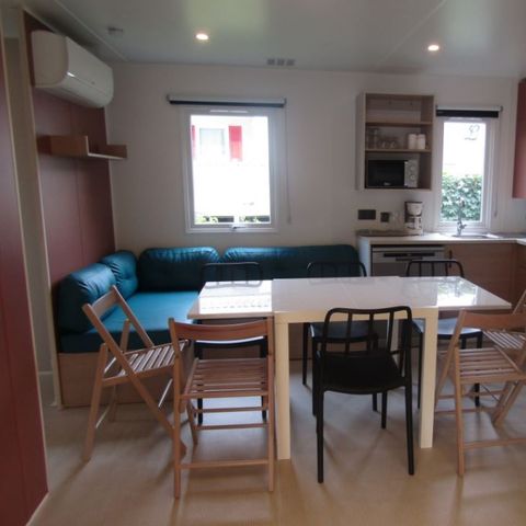 MOBILHOME 10 personas - Gama PREMIUM – 4 camas – 10 personas – 2 baños – Aire acondicionado