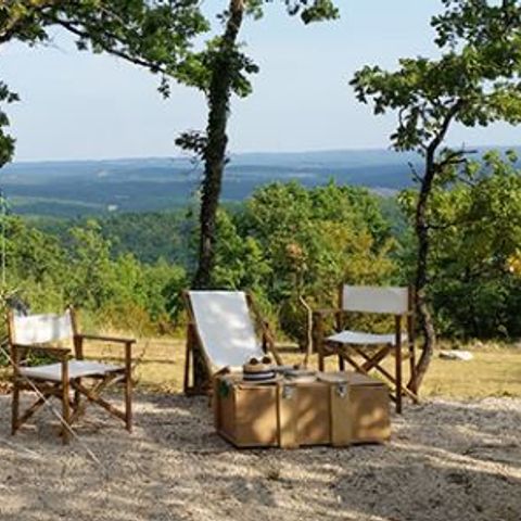 EMPLACEMENT - EMPLACEMENT - sans electricité