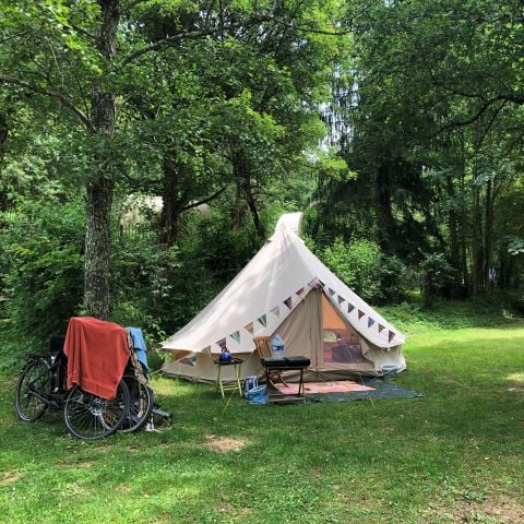 PARCELA - Parcela confort (electricidad incluida)