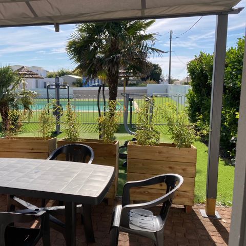 STUDIO 2 people - STUDIO S1