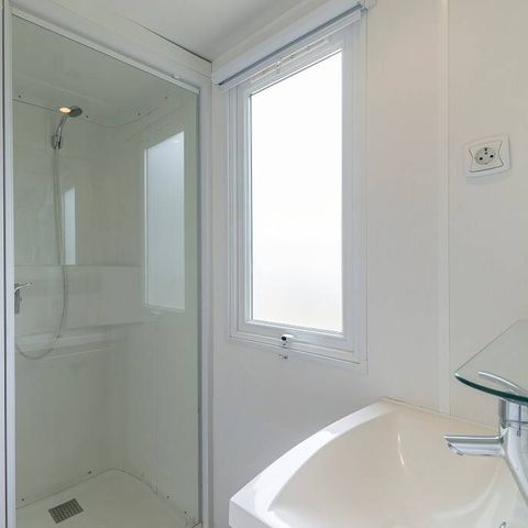 Mobilheim 6 Personen - Comfort | 3 Schlafz. | 6 Pers. | Erhöhte Terrasse | Klimaanlage