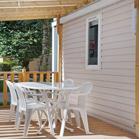 Mobilheim 4 Personen - Comfort XL | 2 Zi. | 4 Pers. | Überdachte Terrasse