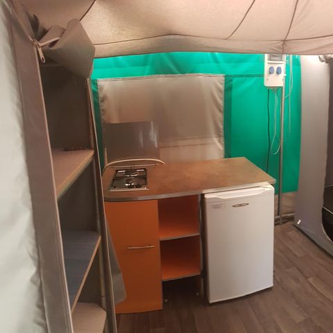 Bungalowzelt 4 personen - 20 m2 ohne Sanitäranlagen