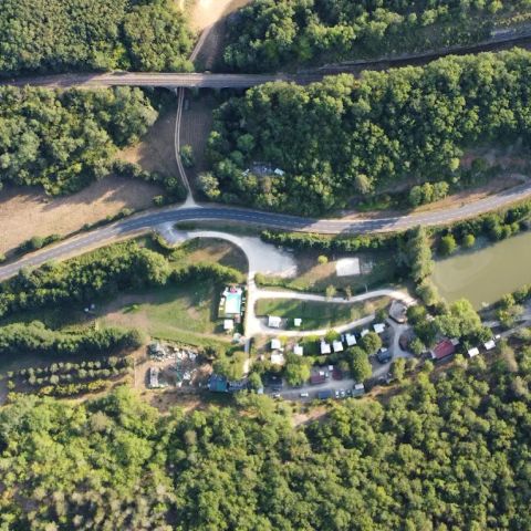 Camping Le Roc de Lavandre - Camping Dordogne