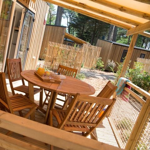 Mobilheim 6 Personen - CONFORT Mobilheim 2 Schlafz. CATLEYA (2017) 27m² + Halbüberdachte Terrasse 4/6 Pers.