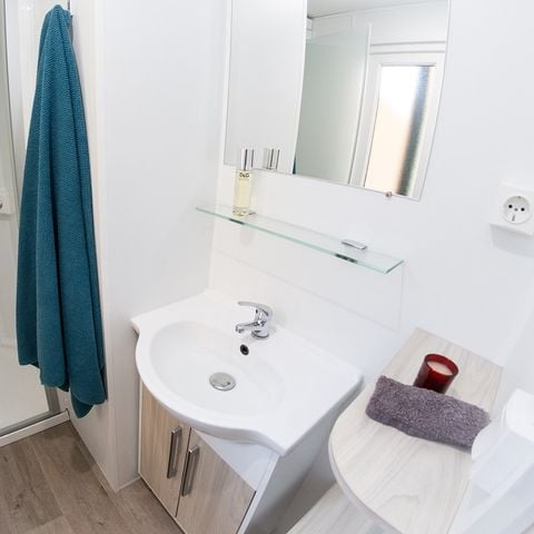 Mobilheim 8 Personen - CONFORT Mobilheim 3 Schlafz. EMBRUNS (2017) 30m² + halb überdachte Terrasse 6/8 Pers.