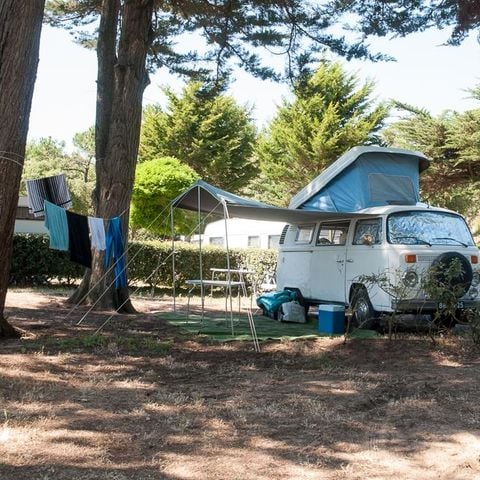 EMPLACEMENT - Forfait Confort : Emplacement + Véhicule + électricité