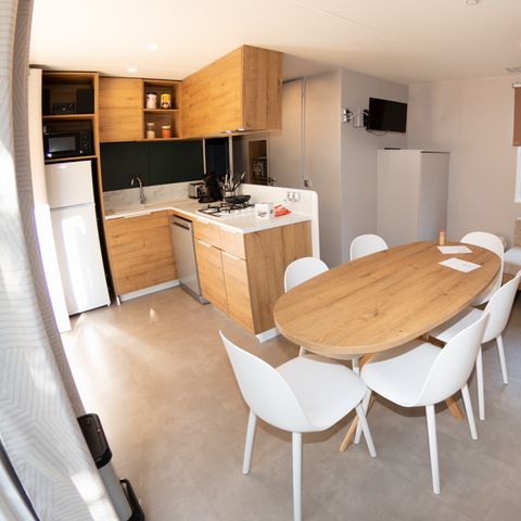 Mobilheim 6 personen - PREMIUM Mobilheim 3 Zimmer. OCEAN (2023) 40m² + Halbüberdachte Terrasse