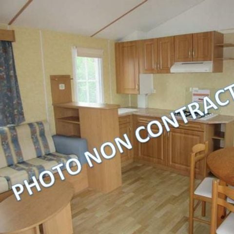 Mobilheim 4 Personen - ECO Mobilheim 2 Zimmer. CELENIA (+ 10 Jahre) 25m² + Halbüberdachte Terrasse 4 Pers.