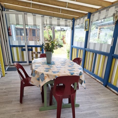 Stacaravan 6 personen - Stacaravan 003 - 3 slaapkamers - 2 badkamers