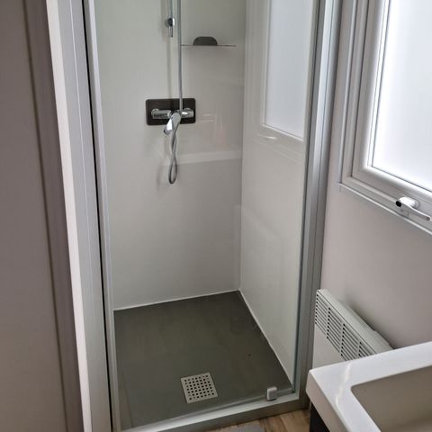 BUNGALOW 6 personnes - Mobil home 003 - 3 chambres - 2 SDB