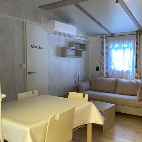 Stacaravan 6 personen - 056 - 3 slaapkamers - 2 badkamers