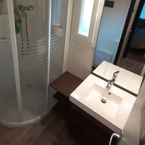 CHALET 5 personnes - 073 - 2 chambres