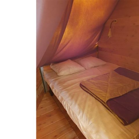 UNUSUAL ACCOMMODATION 6 people