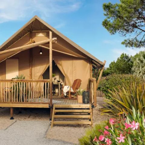 Safaritent 4 personen - Jungle Lodge 2 kamers - met badkamer - 26m² 2/4 pers.
