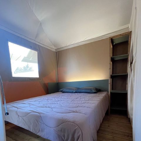 TIENDA DE LONA Y MADERA 4 personas - Jungle Lodge 2 habitaciones - con baño - 26m² 2/4 pers.
