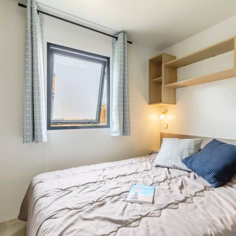 MOBILE HOME 6 people - Premium 4 Rooms 6 People Air-conditioned + TV + Jacuzzi