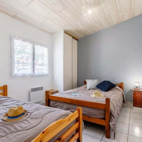 CASA DE CAMPO 3 personas - 2 Habitaciones 2/3 Personas + TV