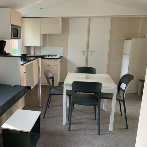 Stacaravan 8 personen -  MH- Comfort 4 slaapkamers - Smala