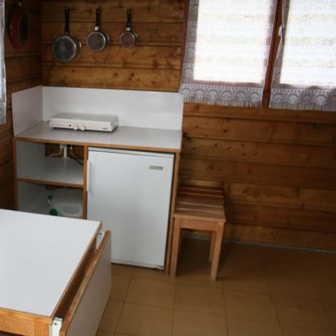 CHALET 2 personnes - CABANE (Sans sanitaires)