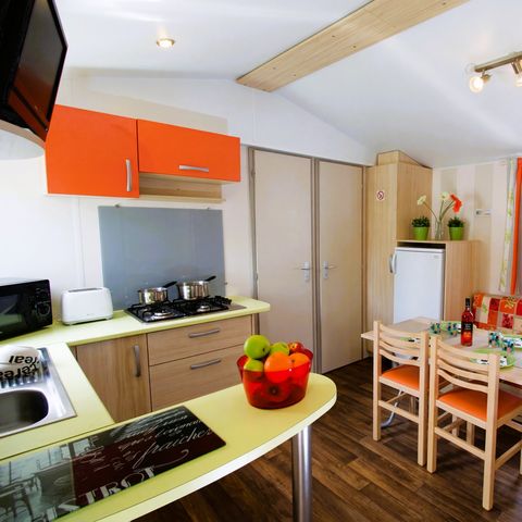 Stacaravan 6 personen - 2 slaapkamers - TV