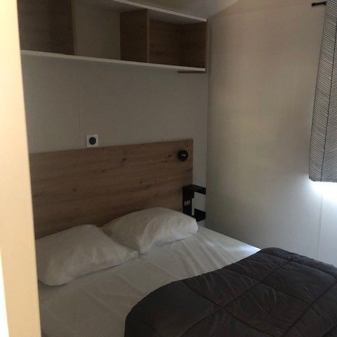 Mobile home 4 persons - BAHIA 2023 - 29m² 2 bedrooms with covered wooden terrace - DISHWASHER included