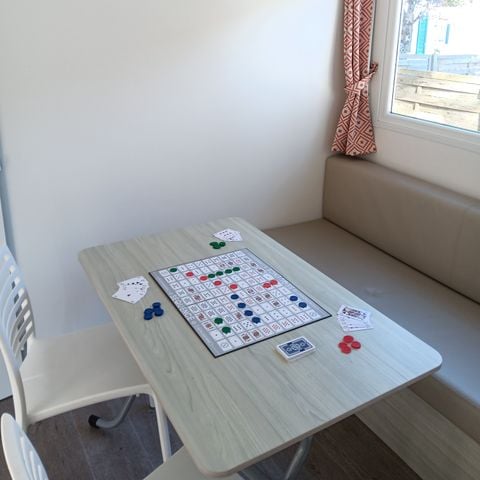 MOBILE HOME 4 people - 2 Bedrooms 4 people Comfort