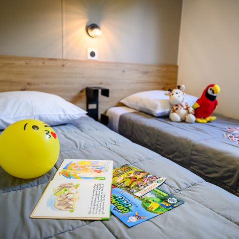 Mobilheim 4 Personen - SIGNATURE PRESTIGE 2 Zimmer 4 Pers. - 34m2 - überdachte Terrasse