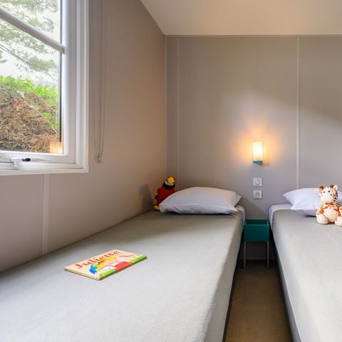 Mobilhome 6 personnes - COTTAGE CONFORT 3 chambres - 35m2 - terrasse couverte 6 pers