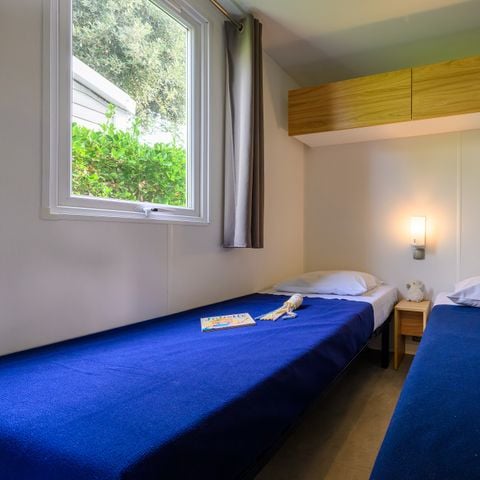 MOBILE HOME 5 people - D/COTTAGE CONFORT 2 bedrooms 4/5 pers. - 30m2 - terrace with parasol