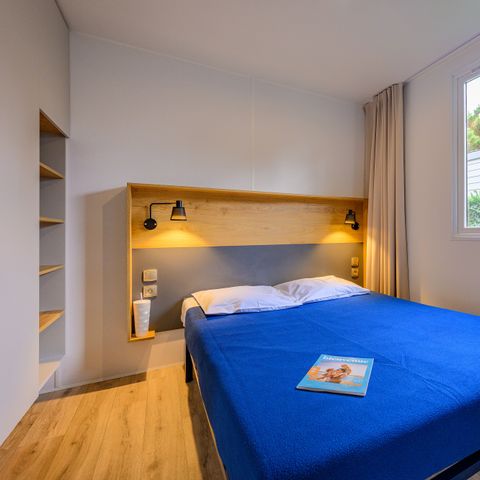 Mobilheim 6 Personen - D/ COTTAGE CONFORT 3 Schlafz. 6 Pers. - 35m2 - Terrasse Sonnenschirm