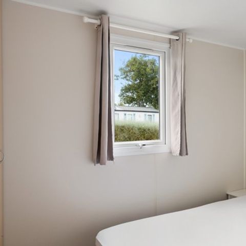 MOBILE HOME 5 people - Classic XL | 3 Bedrooms | 5 Pers | Raised terrace | Air conditioning | TV