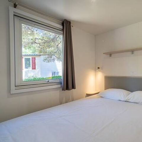 BUNGALOW 6 persone - Casa mobile | Comfort | 3 Camere da letto | 6 Persone | Terrazza rialzata | Aria condizionata