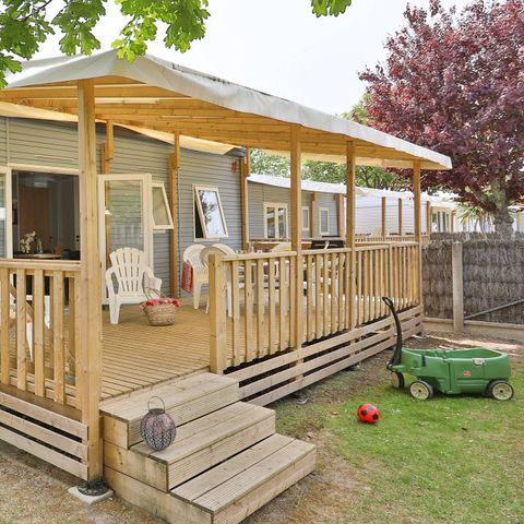 Bungalow 6 personen - Mobilheim | Comfort | 3 Zi. | 6 Pers. | Erhöhte Terrasse | Clim.
