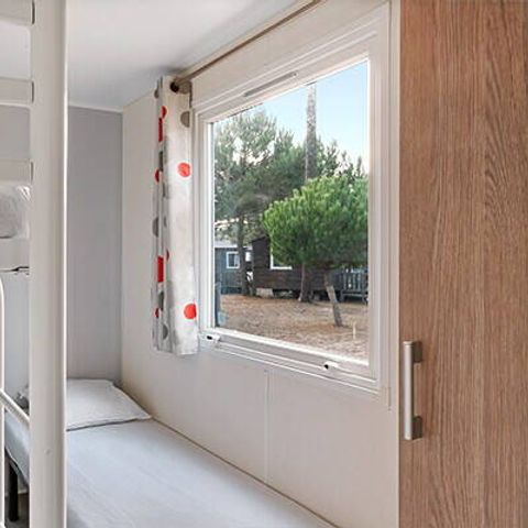 Bungalow 5 persons - Mobile-home | Comfort | 2 Bedrooms | 5 Pers. | Single terrace | Air-con.