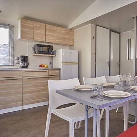 Bungalow 5 personen - Mobilheim | Comfort | 2 Zi. | 5 Pers. | Erhöhte Terrasse | Clim.