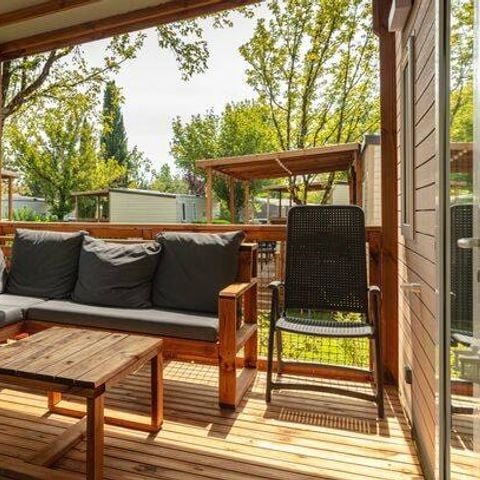 BUNGALOW 6 personnes - Mobil-home | Premium | 3 Ch. | 6 Pers. | Terrasse Lounge | Clim. | TV
