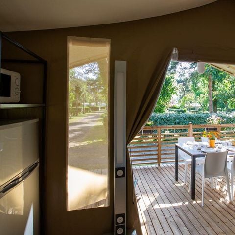 Canvas and wooden tent 5 persons - Le Lodge Oulébo 2ch. sleeps 5