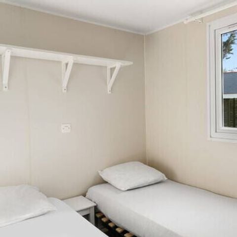 Mobilhome 6 personnes - Mobil-home | Confort | 3 Chambres | 6 Couchages | Terrasse semi couverte | 1 Salle de Bain | Climatisation