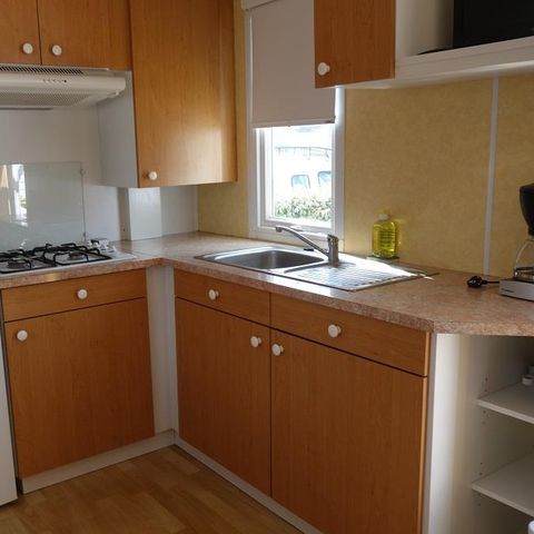 Stacaravan 4 personen - CAMPSITE ACAPULCO/ MH 2 kamers budget Overdekt houten terras 21-25m²