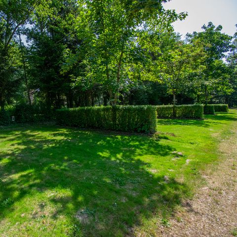 PARCELA - Coche + Autocaravana