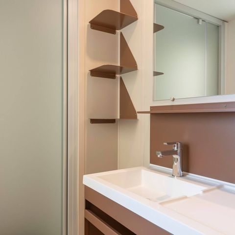 Bungalow 6 Personen - Mobilheim | Comfort | 3 Zi. | 6 Pers. | Erhöhte Terrasse