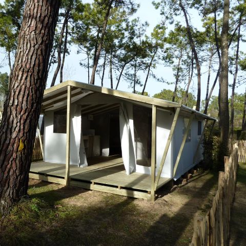 BUNGALOW IN TELA 4 persone - ECOLODGE 23 m² senza bagno, con rubinetto dell'acqua fredda e lavello in cucina, per 4 persone