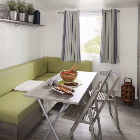 Stacaravan 4 personen - STAANHUIS MET 2 SLAAPKAMERS EN EEN DEELS OVERDEKT TERRAS, 4 personen