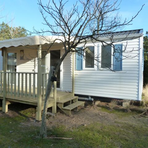 MOBILHOME 4 personas - TERRAZA SEMICUBIERTA